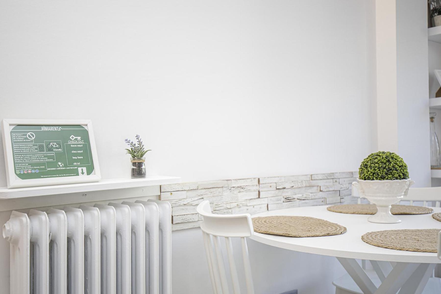 Apartamento Con Gran Terraza En Girona Kültér fotó