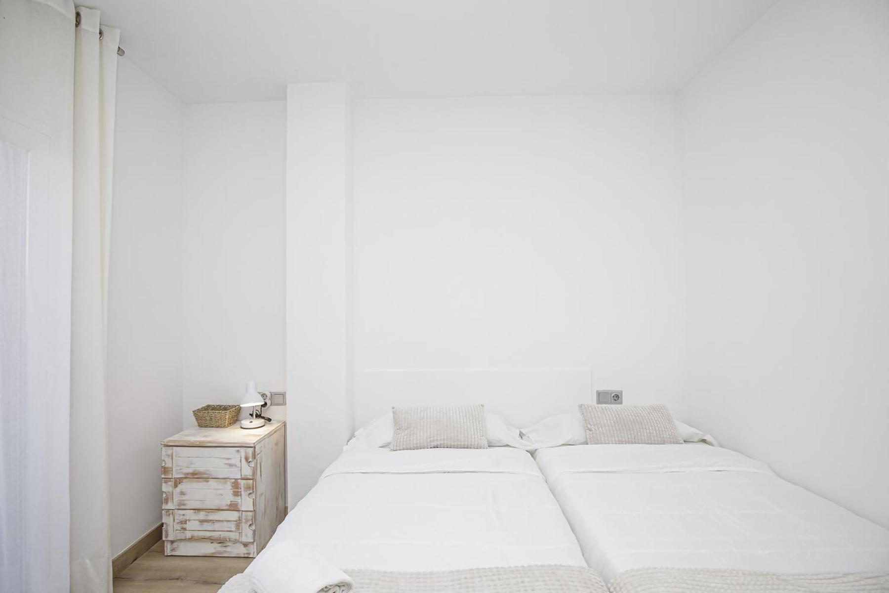 Apartamento Con Gran Terraza En Girona Kültér fotó